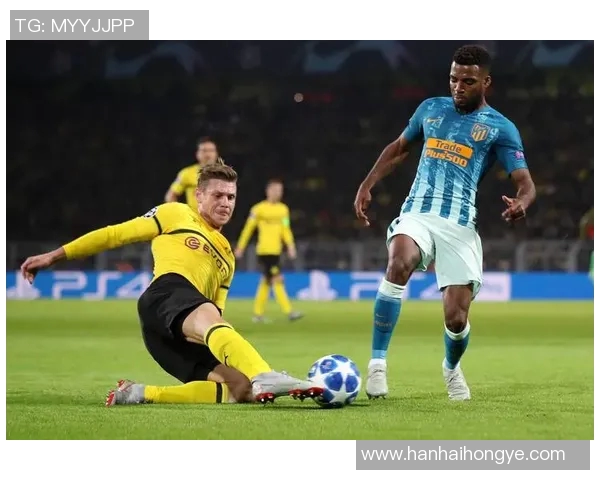 多特蒙德球迷暴力事件引发欧冠禁赛三场及罚款五十万欧元处罚 多特蒙德球迷暴力事件引发欧冠禁赛三场及罚款五十万欧元处罚