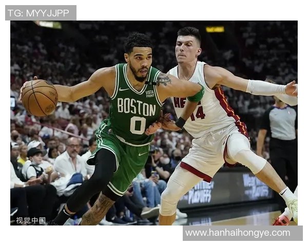 绿军击败热火，塔图姆发挥出色，决战季后赛