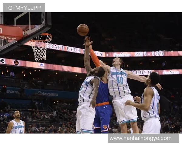 尼克斯与黄蜂激战正酣2018年12月15日精彩回顾与赛后分析