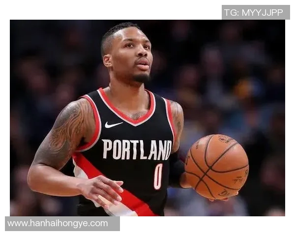 马丁内斯的传奇之路：从无名小卒到足球巨星的成长故事