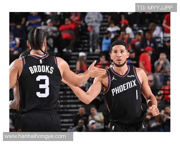 德文布克引领太阳队崛起成NBA新星的背后故事与成就分析